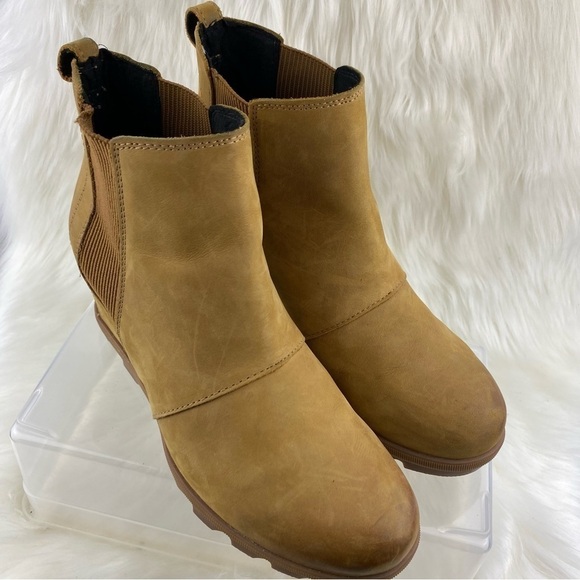 SOREL JOAN OF ARCTIC ANKLE BOOTIES - Picture 1 of 10